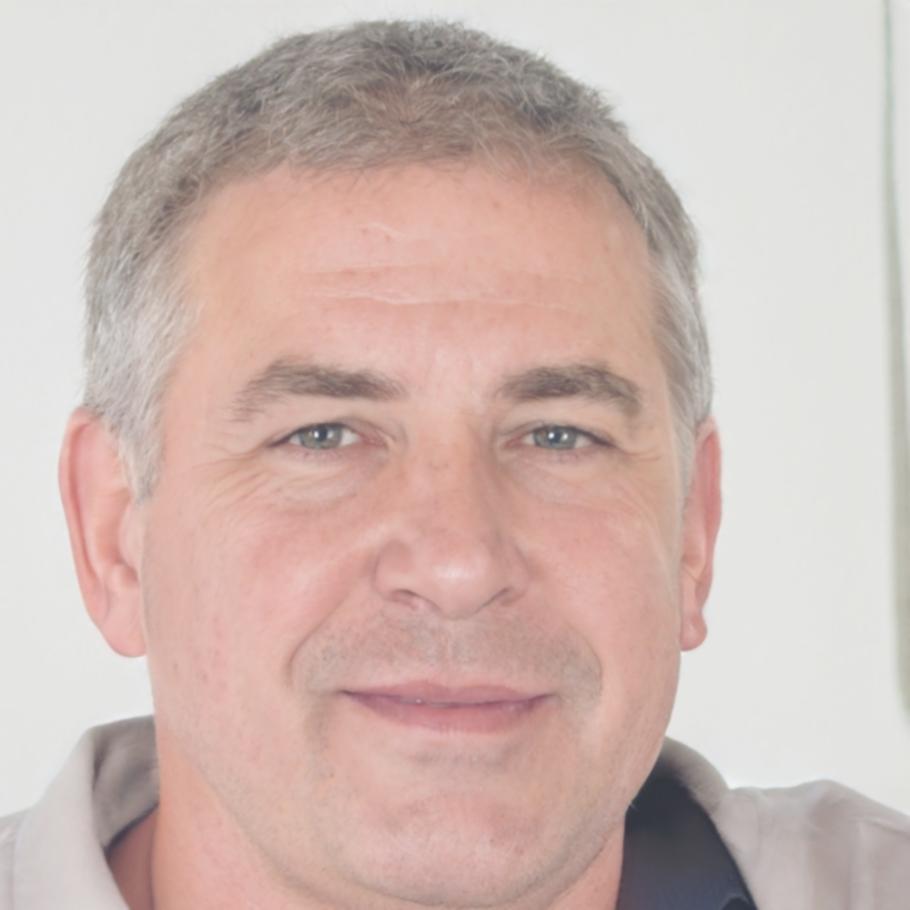 Ritratto di Luca Ferrarini